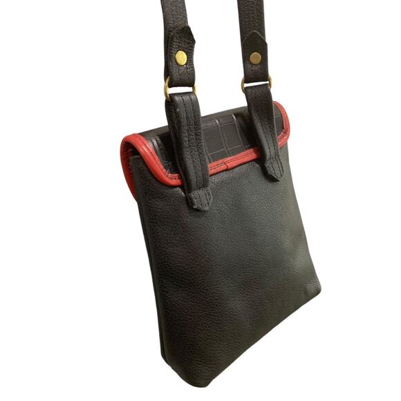 Vintage 1990s Black Red Leather Flap Satchel Hip Bag - Picture 8 of 10